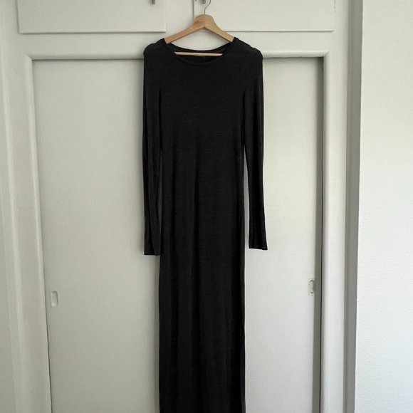 WILFRED FREE ARITZIA GRAY LONG SLEEVE LONG DRESS WITH SIDE SLIT - MEDIUM - Picture 3 of 3